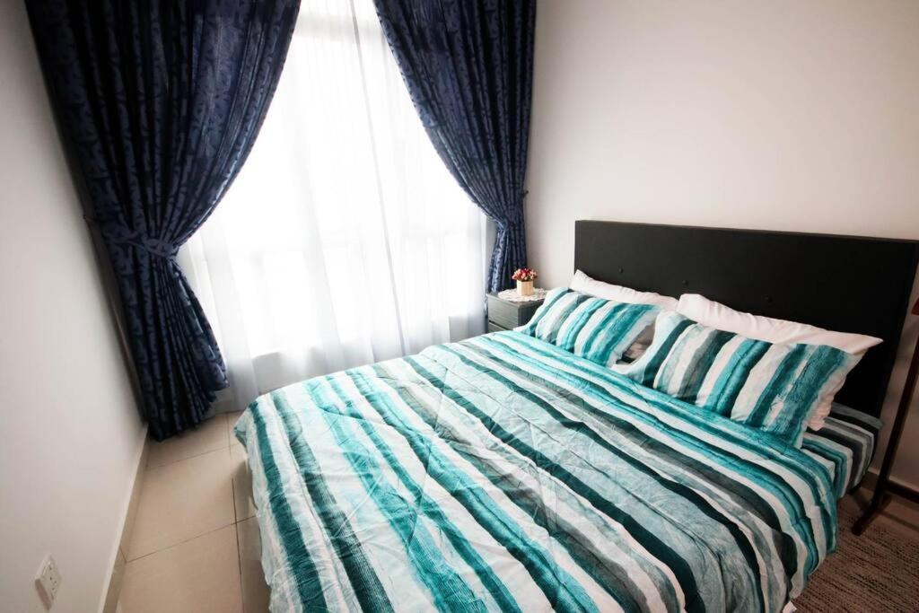 Legasi Kampung Baru By Airhost Apartment Куала Лумпур Екстериор снимка