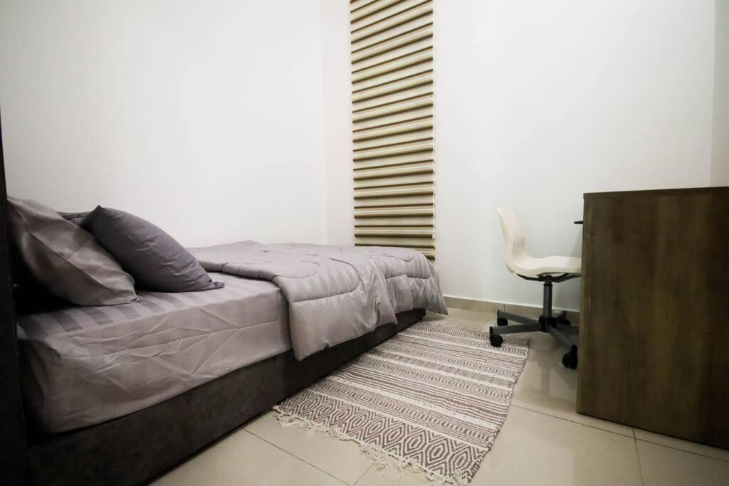 Legasi Kampung Baru By Airhost Apartment Куала Лумпур Екстериор снимка