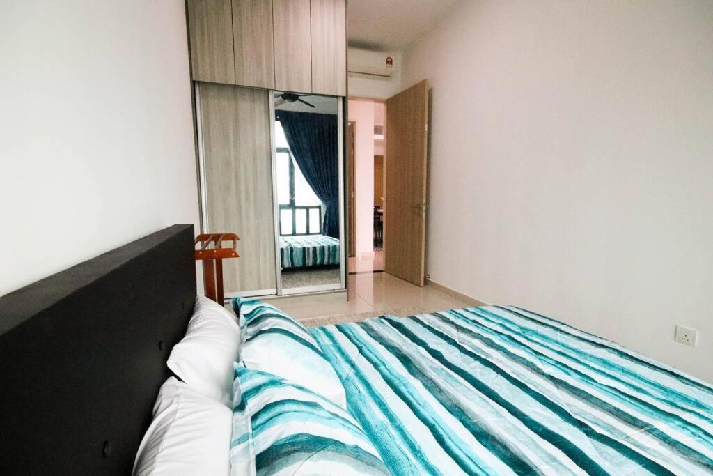 Legasi Kampung Baru By Airhost Apartment Куала Лумпур Екстериор снимка
